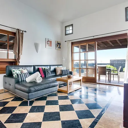 Casa Violeta